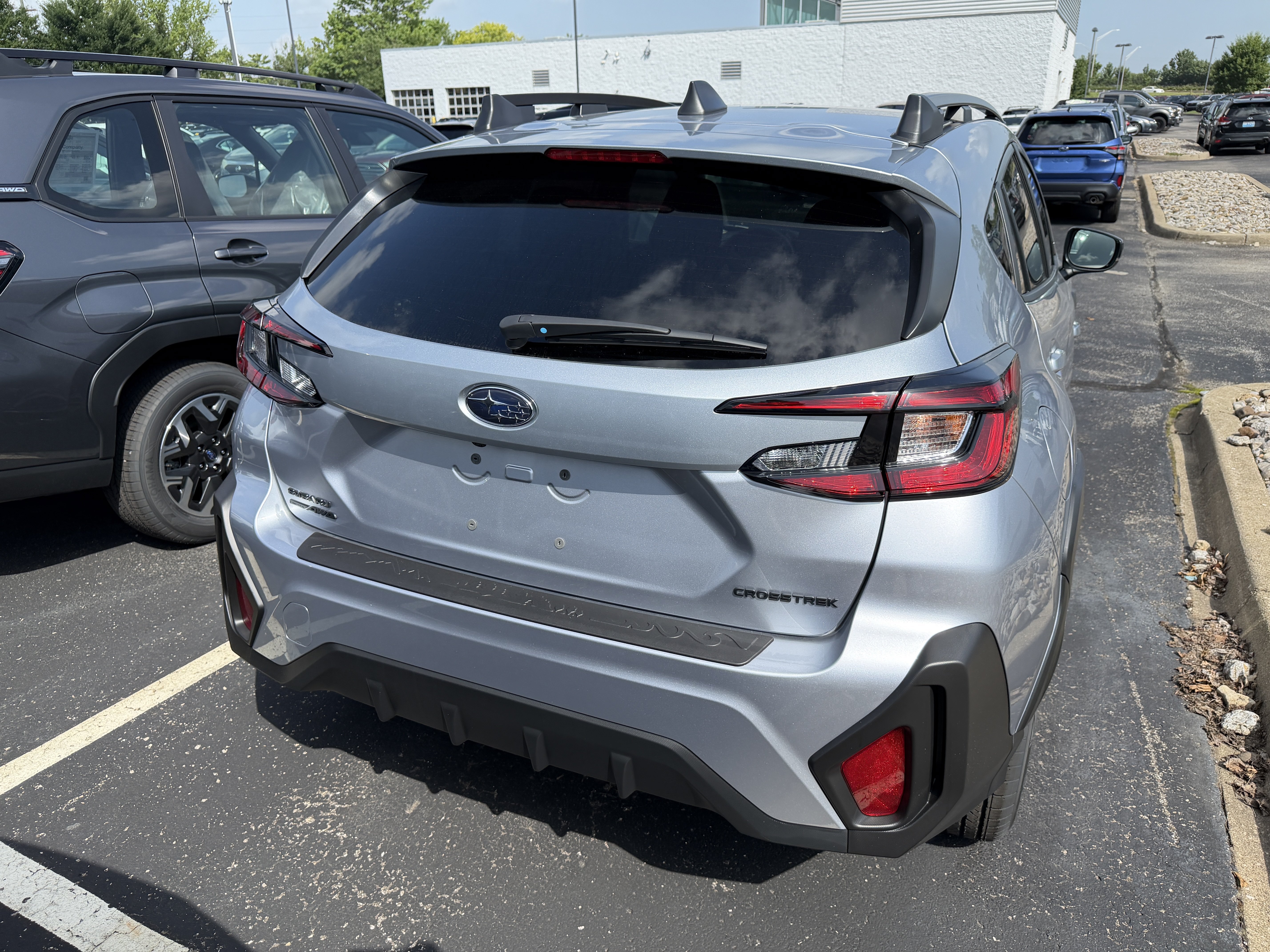 New 2026 ICE SILVER METALLIC Subaru Premium image 6