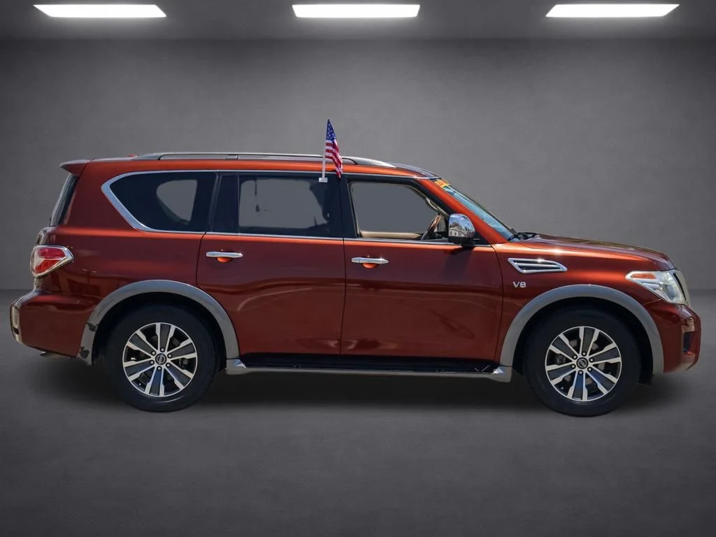 Used 2018 Brown Nissan SL image 2