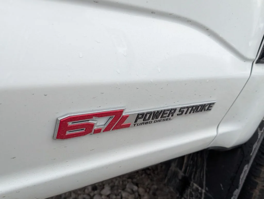 New 2026 Star White Metallic Tri-Coat Ford F-250® Platinum® image 14