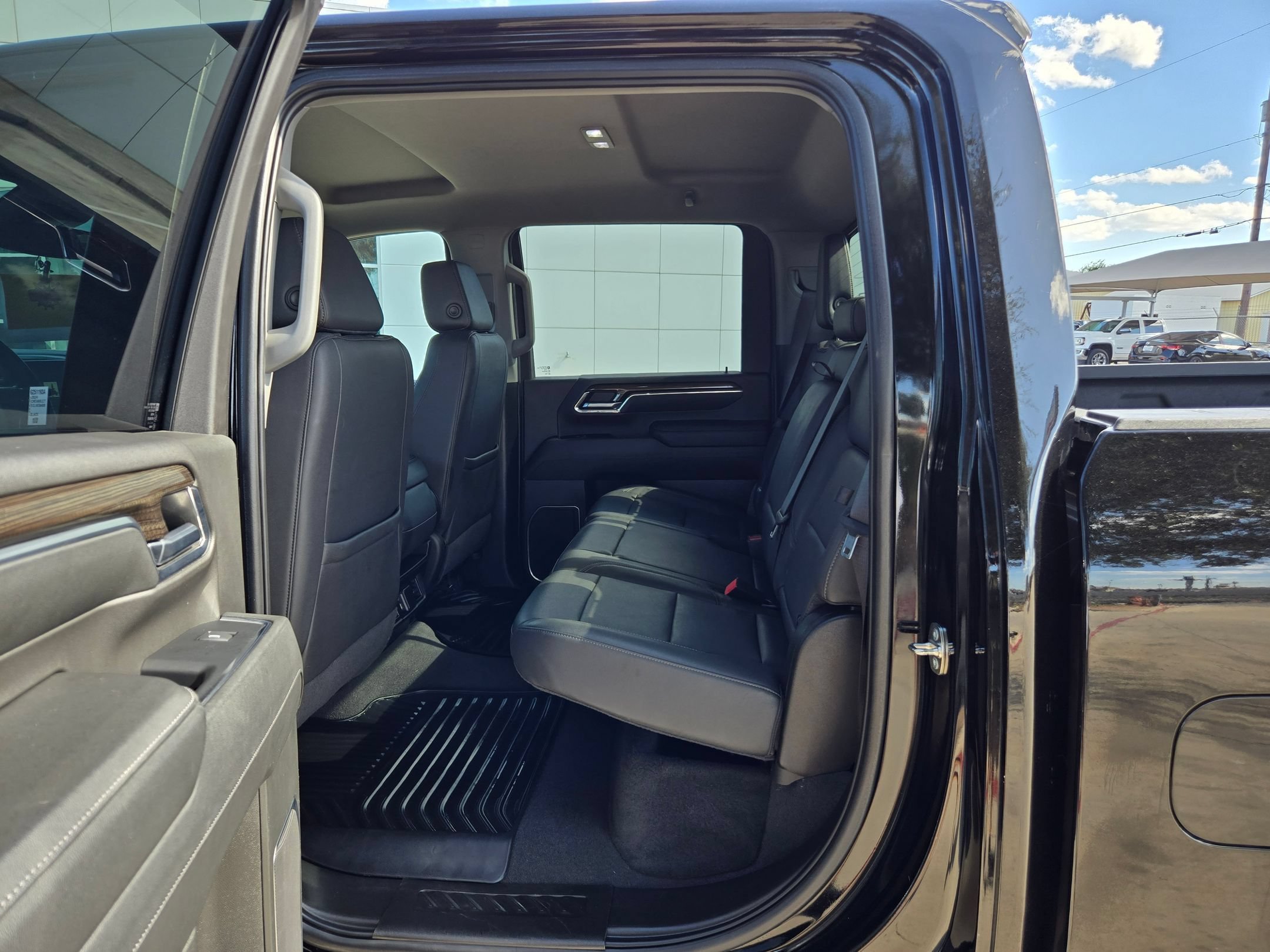 2024 Chevrolet Silverado 2500HD LT - Photo 21
