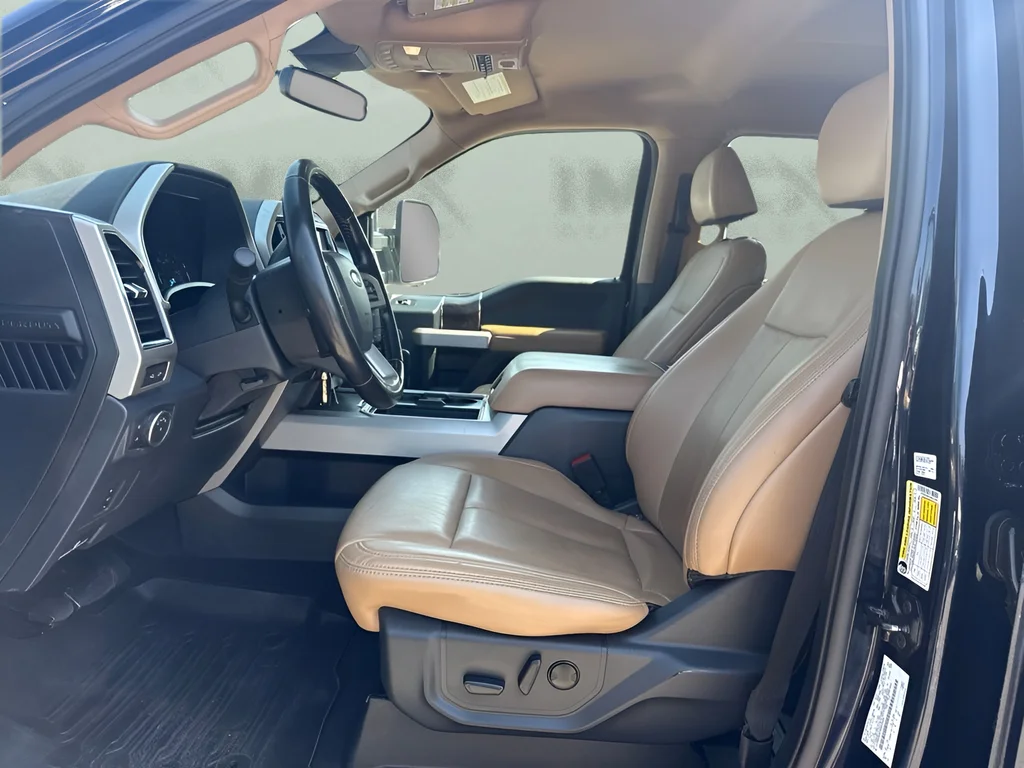 Used 2022 Blue Ford Lariat image 9