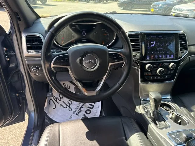 Used 2019 Pacific Blue Clearcoat Jeep Limited image 17