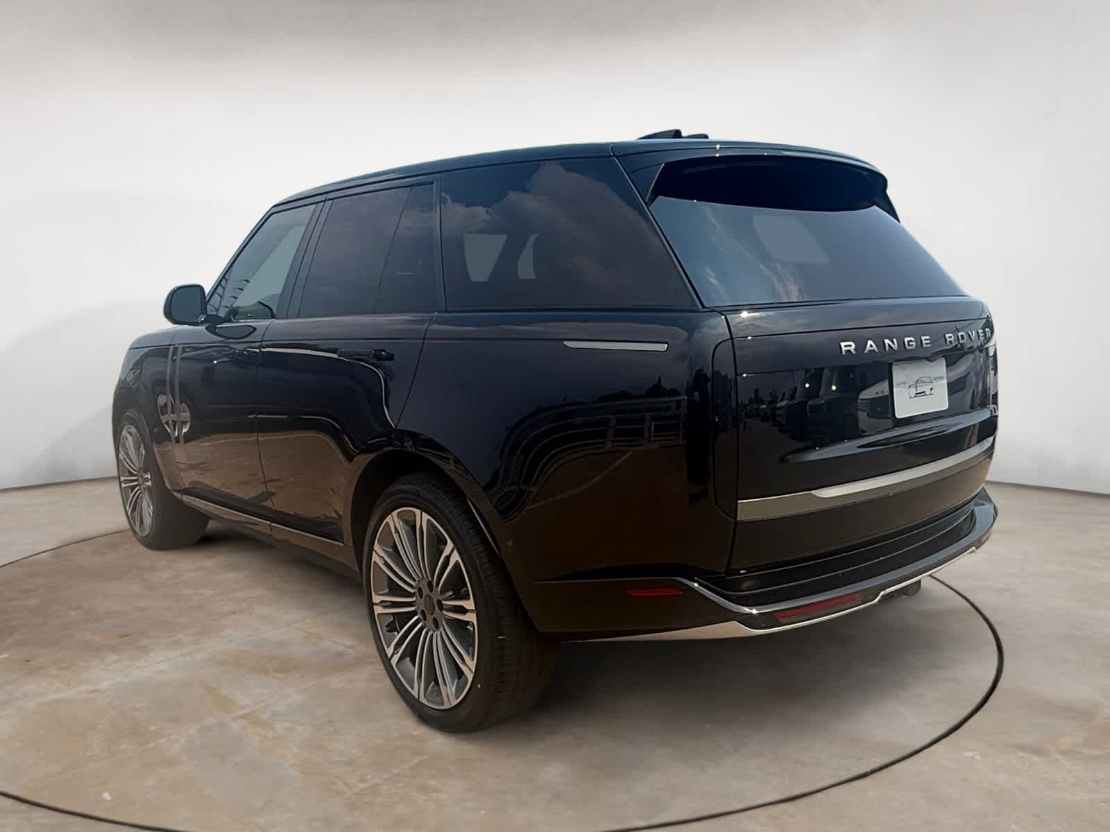 New 2026 Santorini Black Land Rover P400 SWB image 3