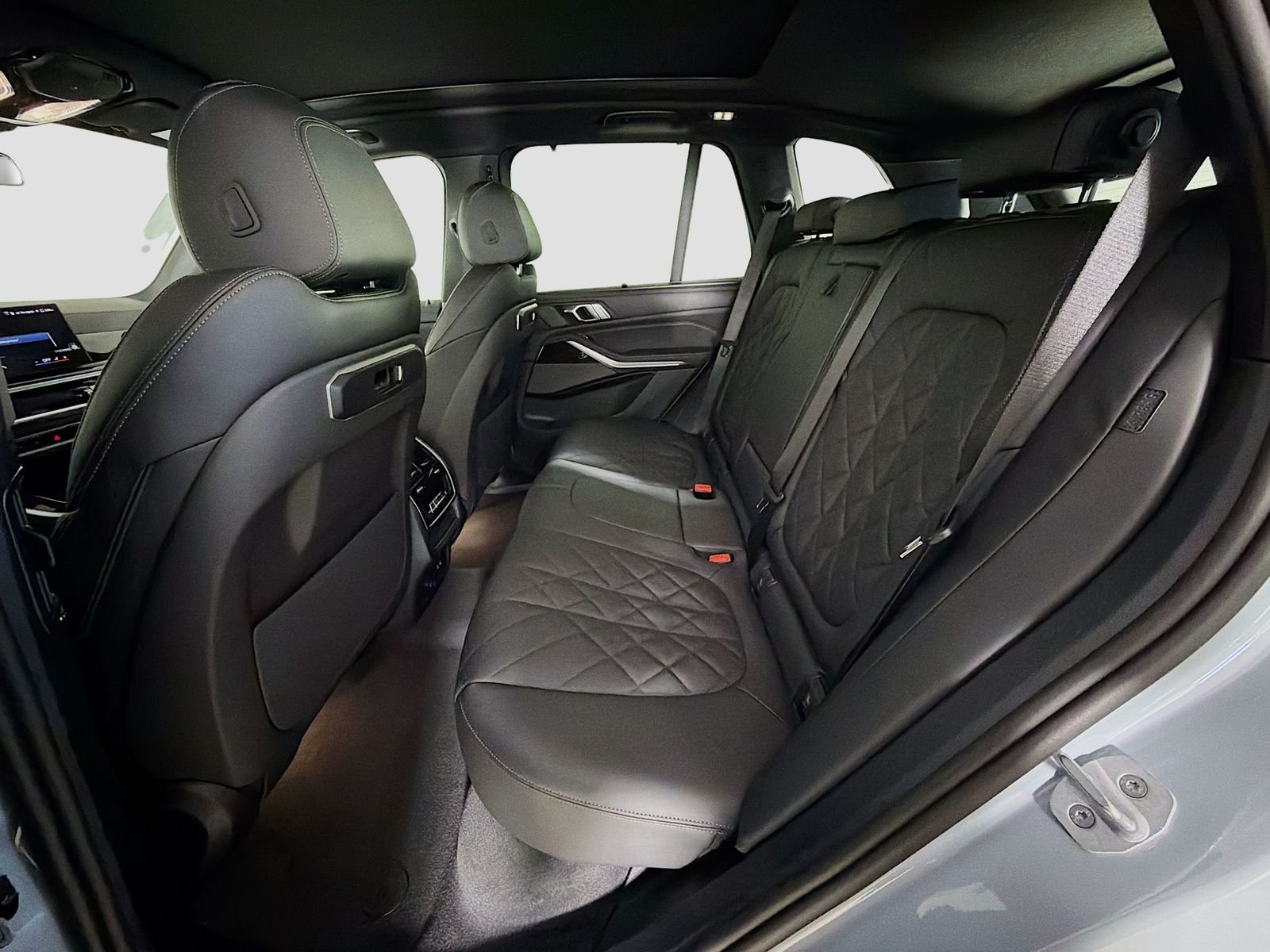 New 2026 Brooklyn Grey Metallic BMW sDrive40i image 26