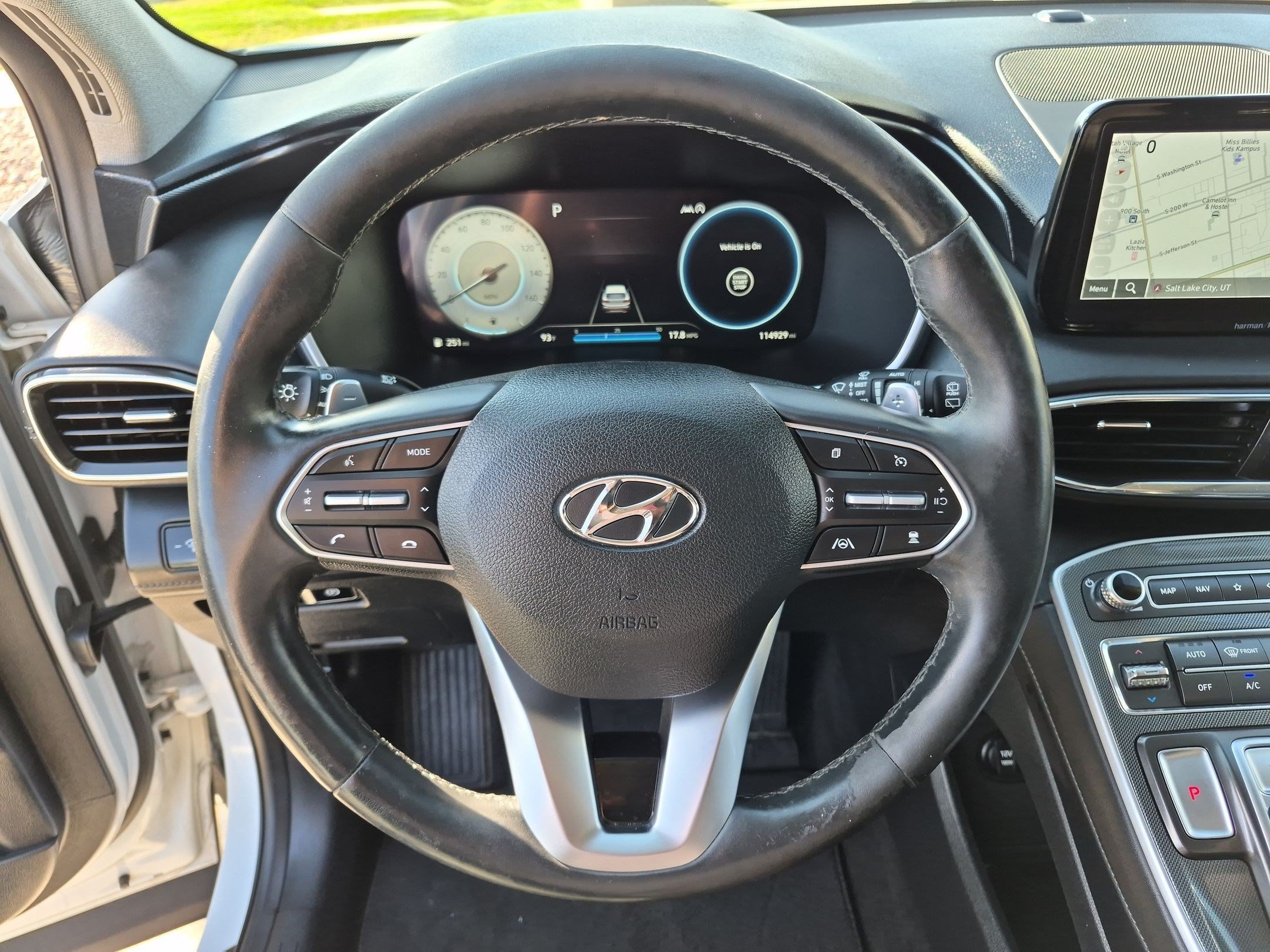 Used 2021 Quartz White Hyundai Limited image 16