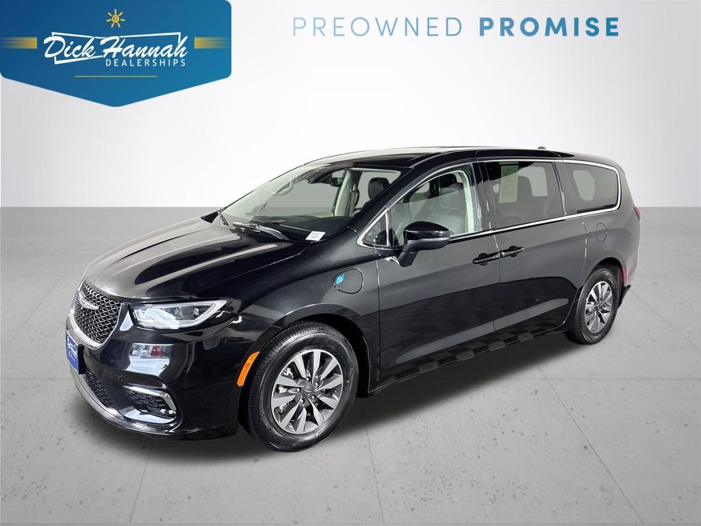 2023 Chrysler Pacifica Hybrid