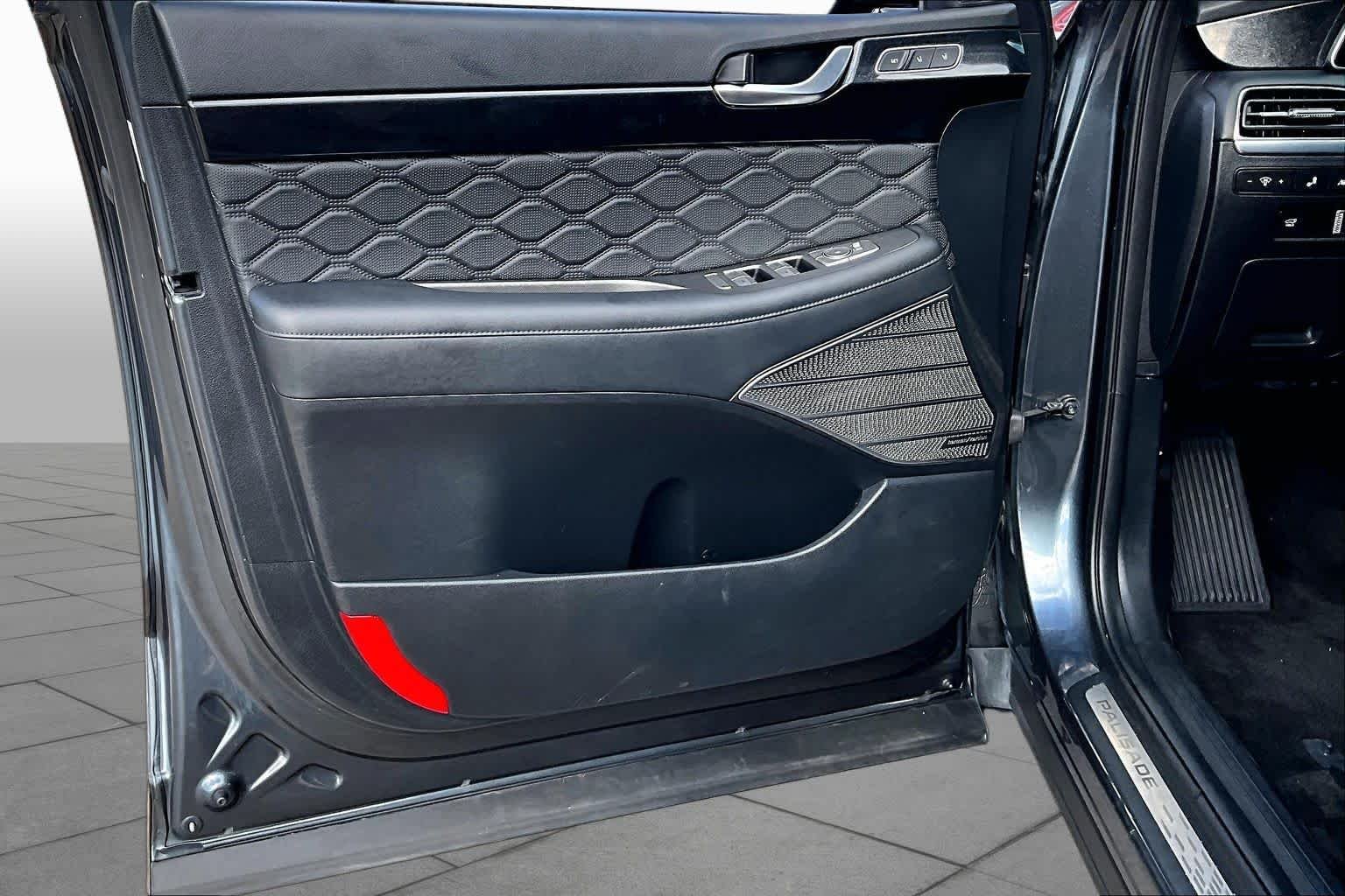 Used 2020 Steel Graphite Hyundai Limited image 20