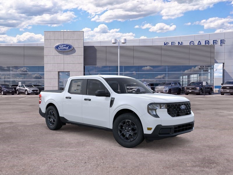 New 2026 Oxford White Ford XLT image 8