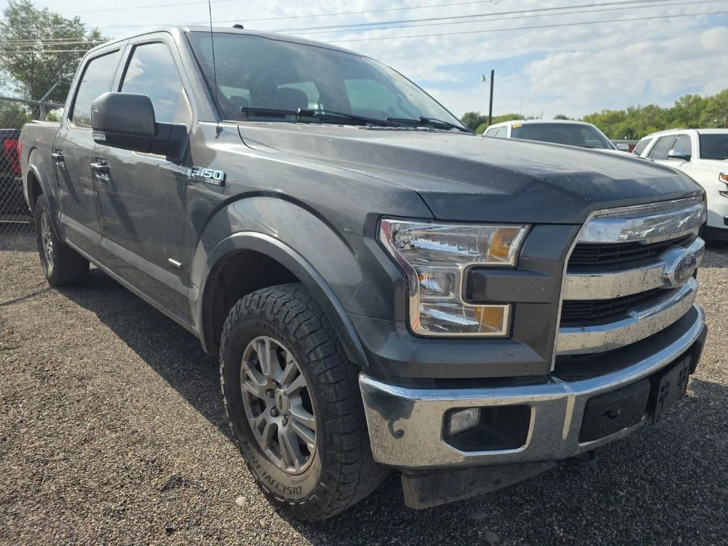 Used 2017 Gray Ford Lariat image 37