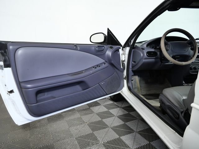 Used 1997  Chrysler JX image 13