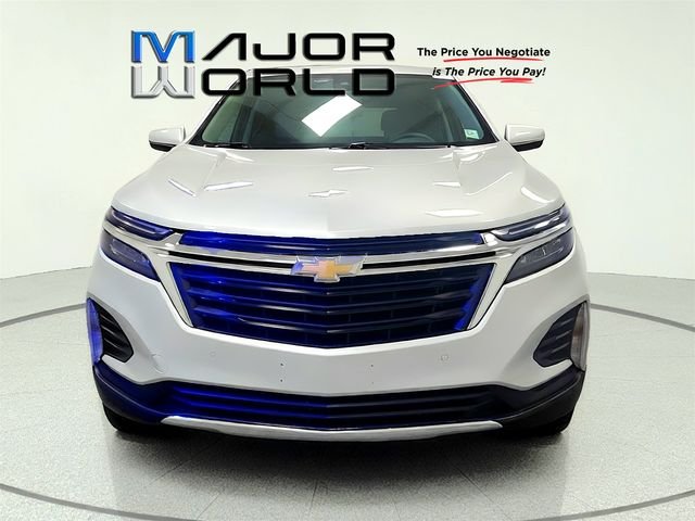 Used 2022 Silver Chevrolet LT image 3