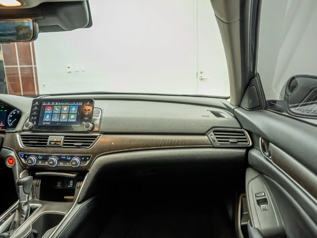 Used 2018 Gray Honda Touring image 46