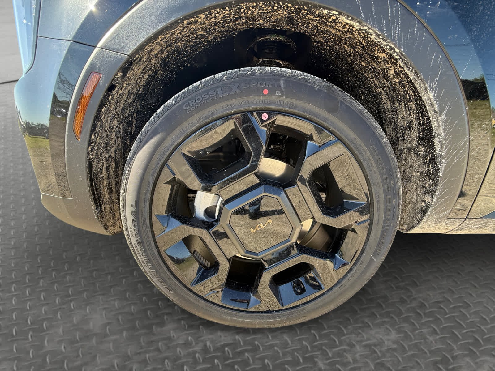 New 2026 Ebony Black Kia X-Line SX Prestige image 9