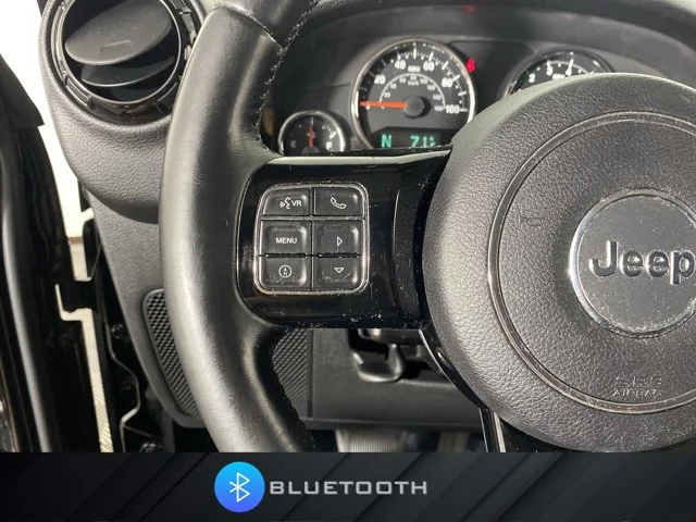Used 2015 Black Jeep Unlimited Sahara image 21
