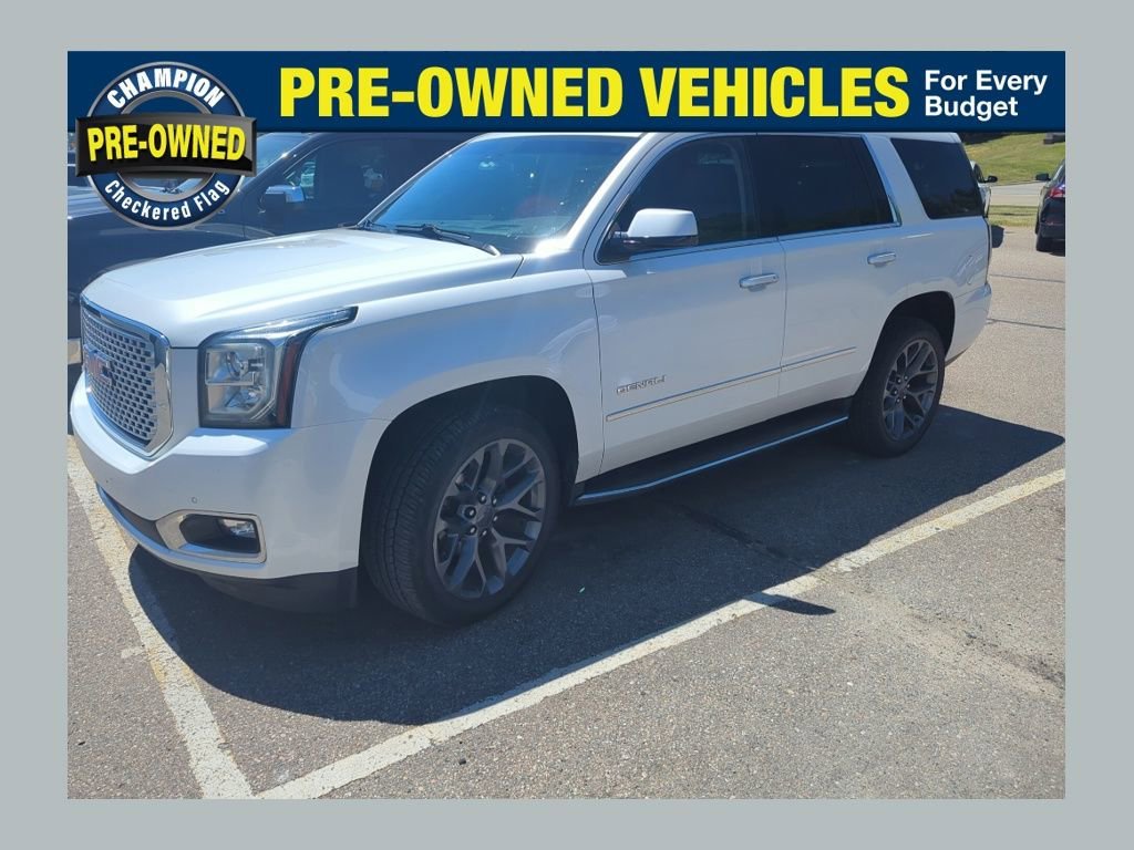 2017 GMC Yukon 4WD Denali's photo
