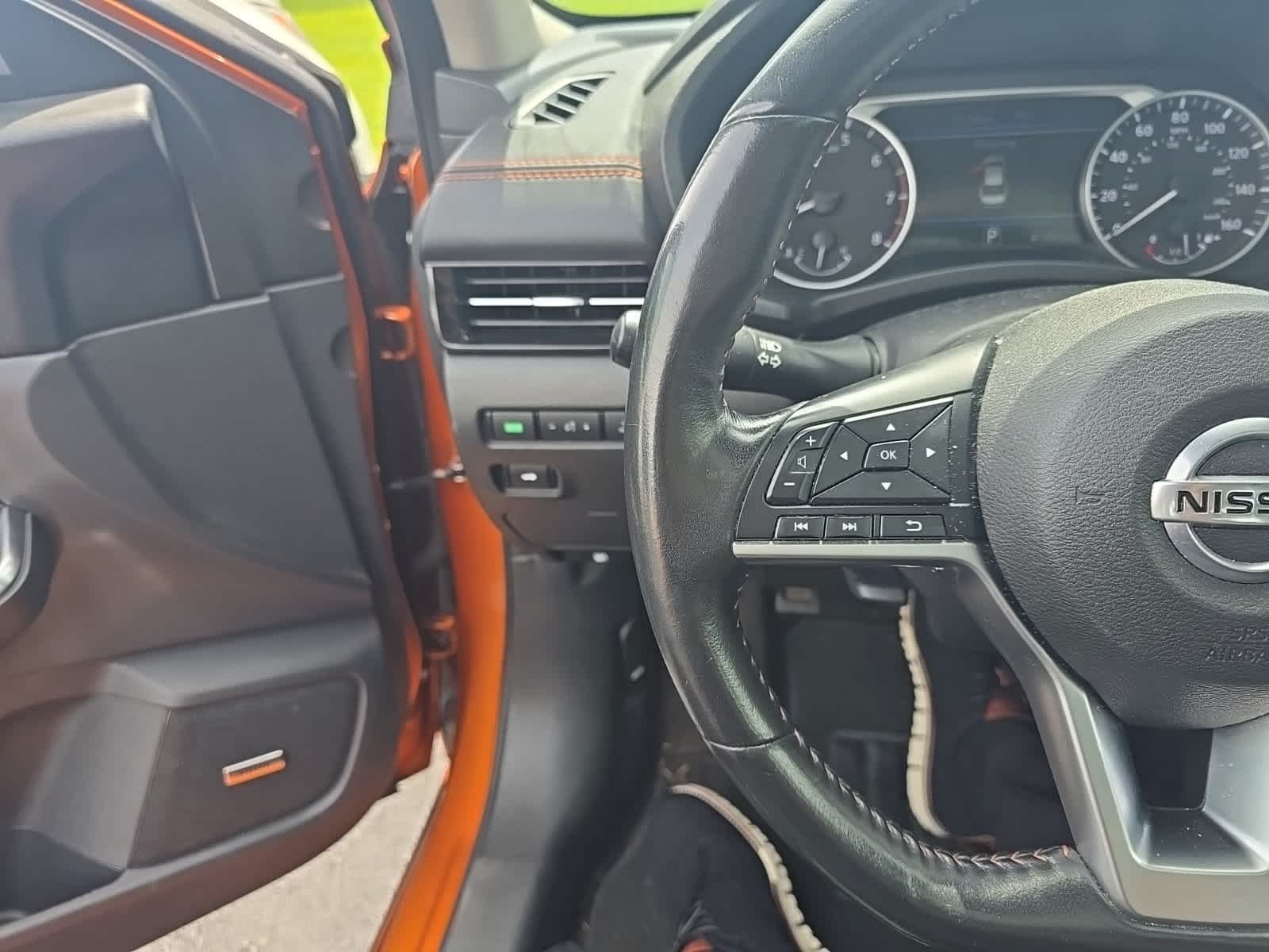 Used 2023 Monarch Orange Metallic/Super Black Nissan SR image 26