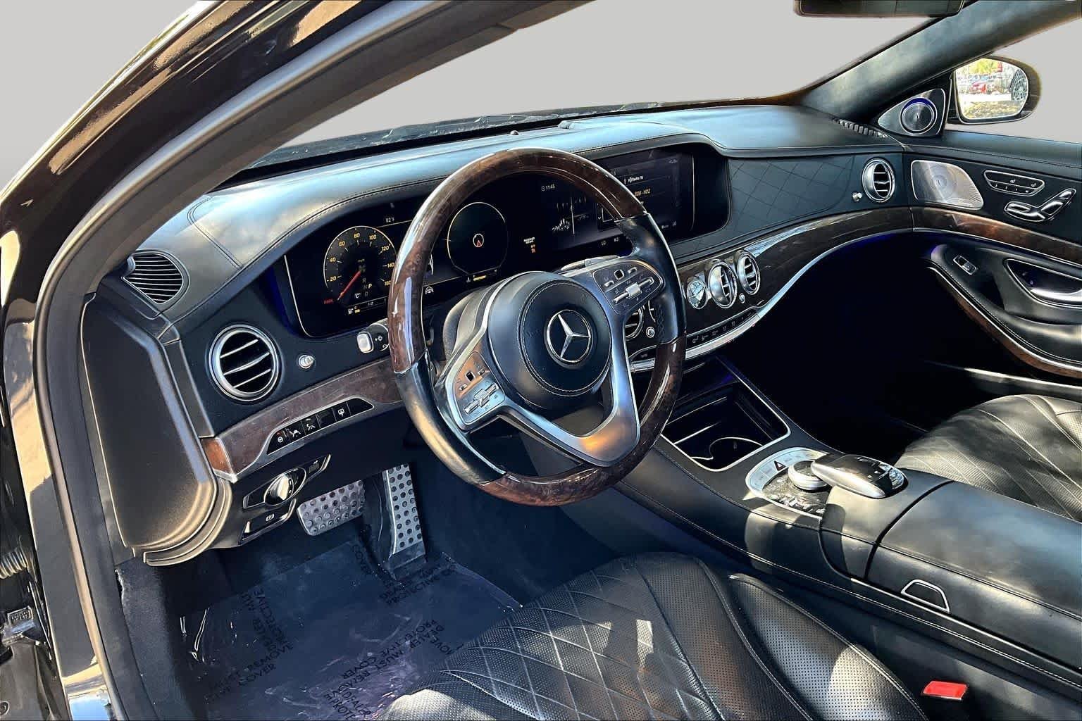 Used 2019 Obsidian Black Metallic Mercedes-Benz S 560 image 18