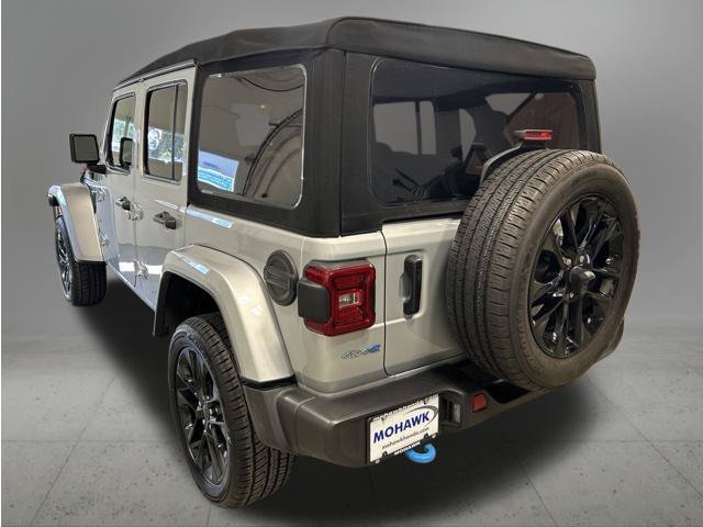 Used 2024 Silver Zynith Clearcoat Jeep Sahara 4xe image 3