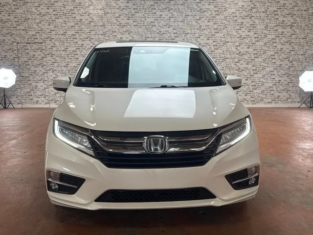 Used 2018 White Honda Elite image 2