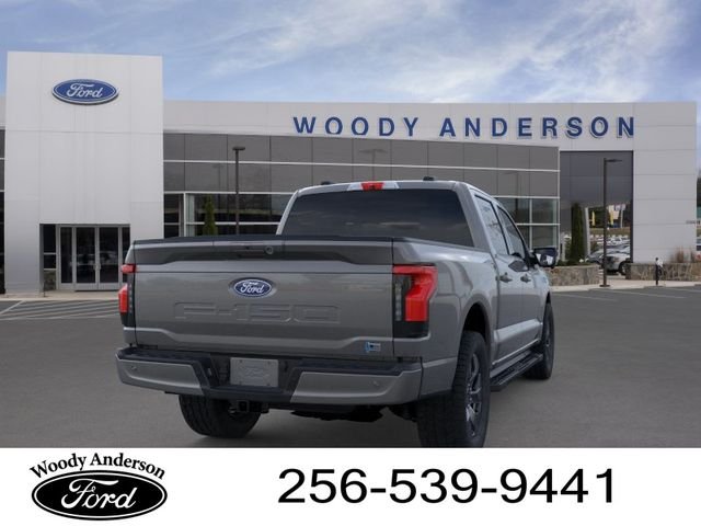 2025 Ford F-150 Lightning Flash - Photo 8