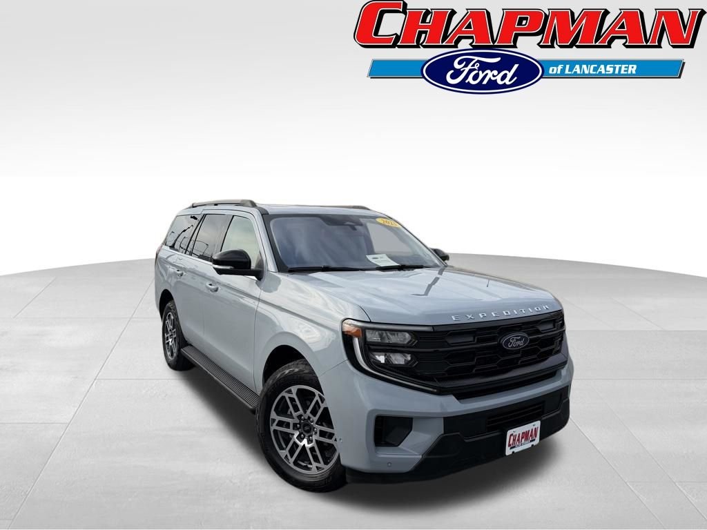 2025 Ford Expedition Active 4x4's photo
