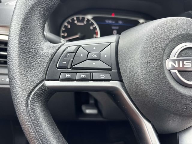 Used 2024 Gun Metallic Nissan 2.5 SV image 18