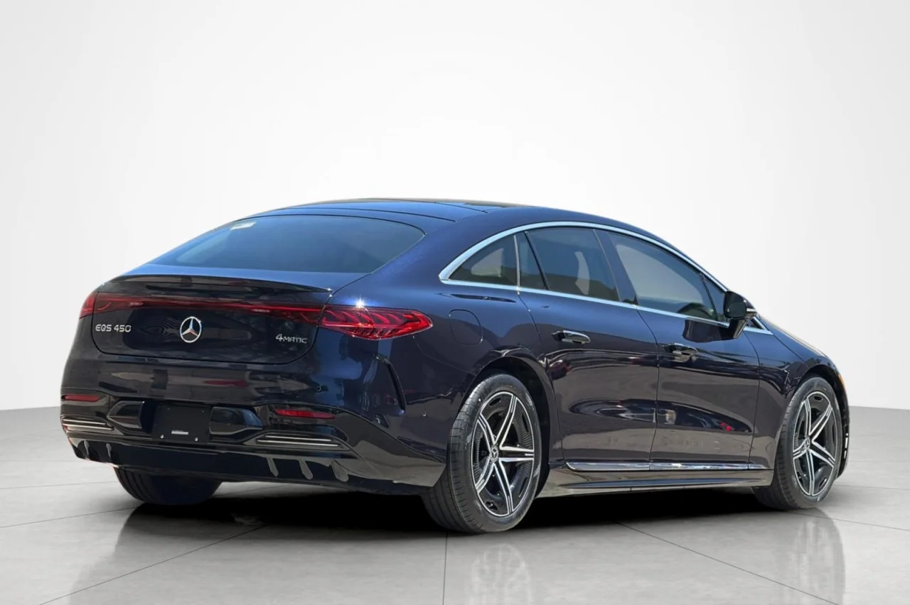 Certified Used 2024 Nautical Blue Metallic Mercedes-Benz EQS 450 image 5