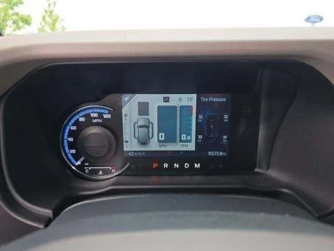Used 2023 Red Ford Wildtrak image 9