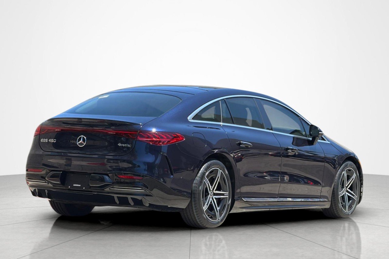 Certified Used 2024 Nautical Blue Metallic Mercedes-Benz EQS 450 image 5
