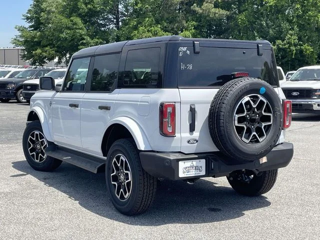 New 2026 Oxford White Ford Outer Banks® image 4