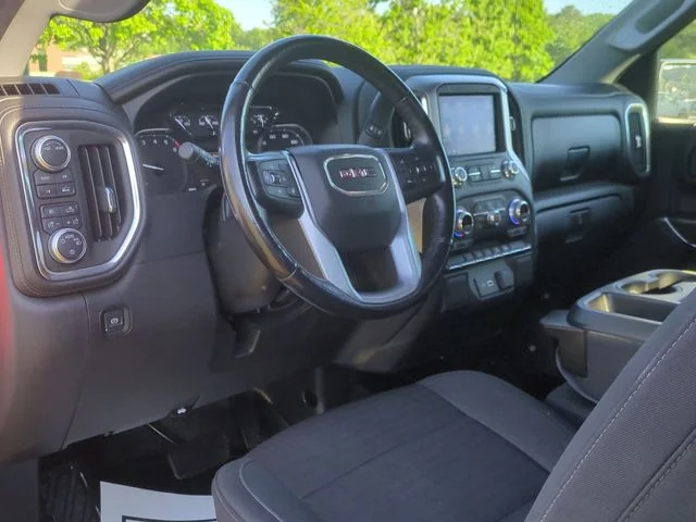 Used 2021 Red GMC SLE image 20