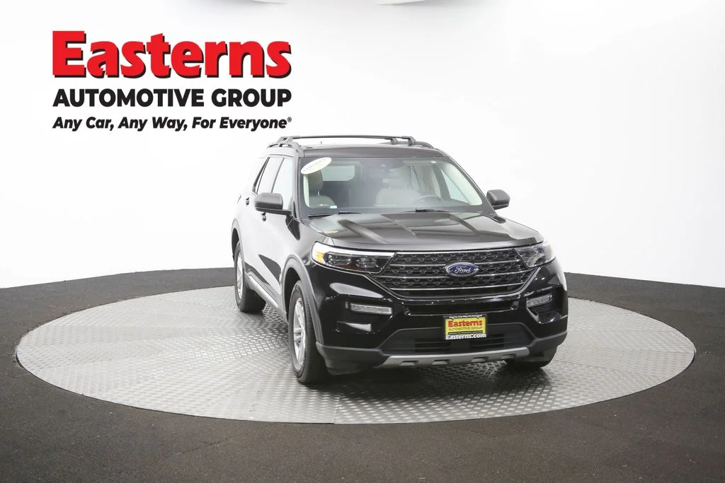 Used 2022 Black Ford XLT image 50