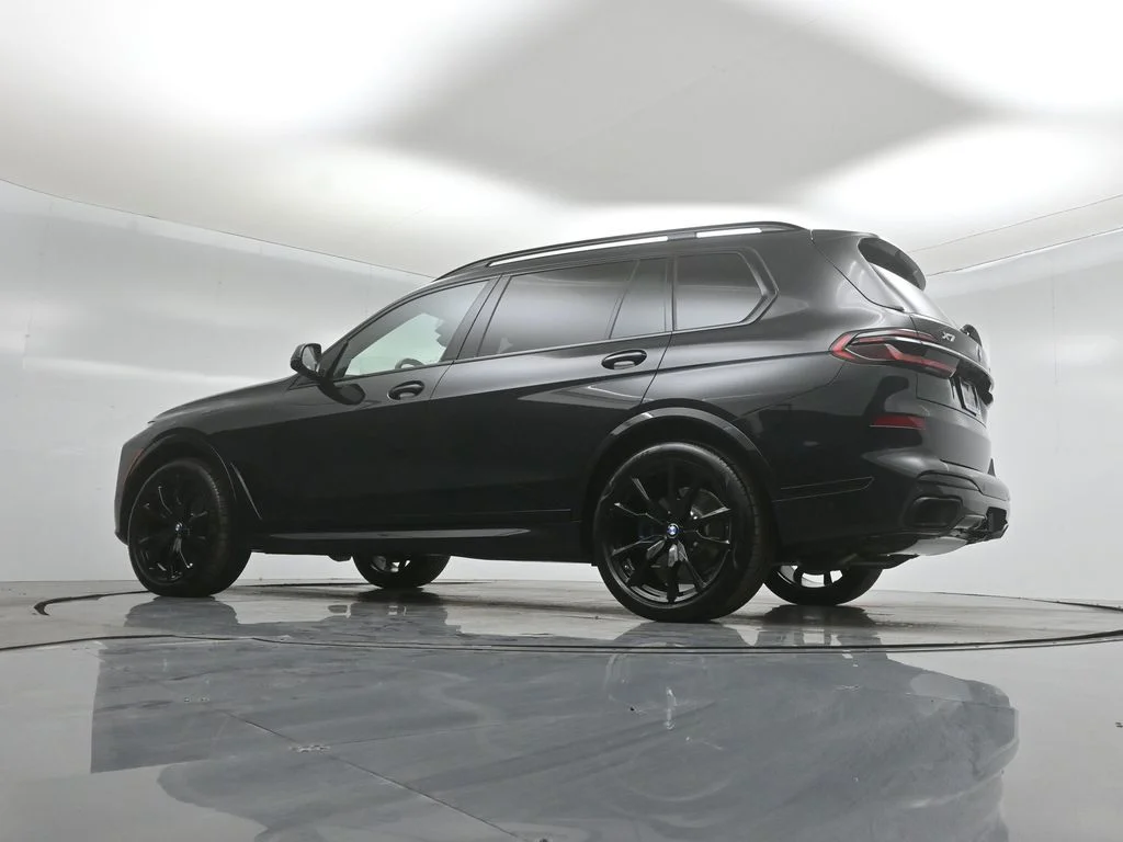 Used 2026 Black BMW xDrive40i image 52