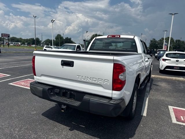 Used 2016 White Toyota SR image 5