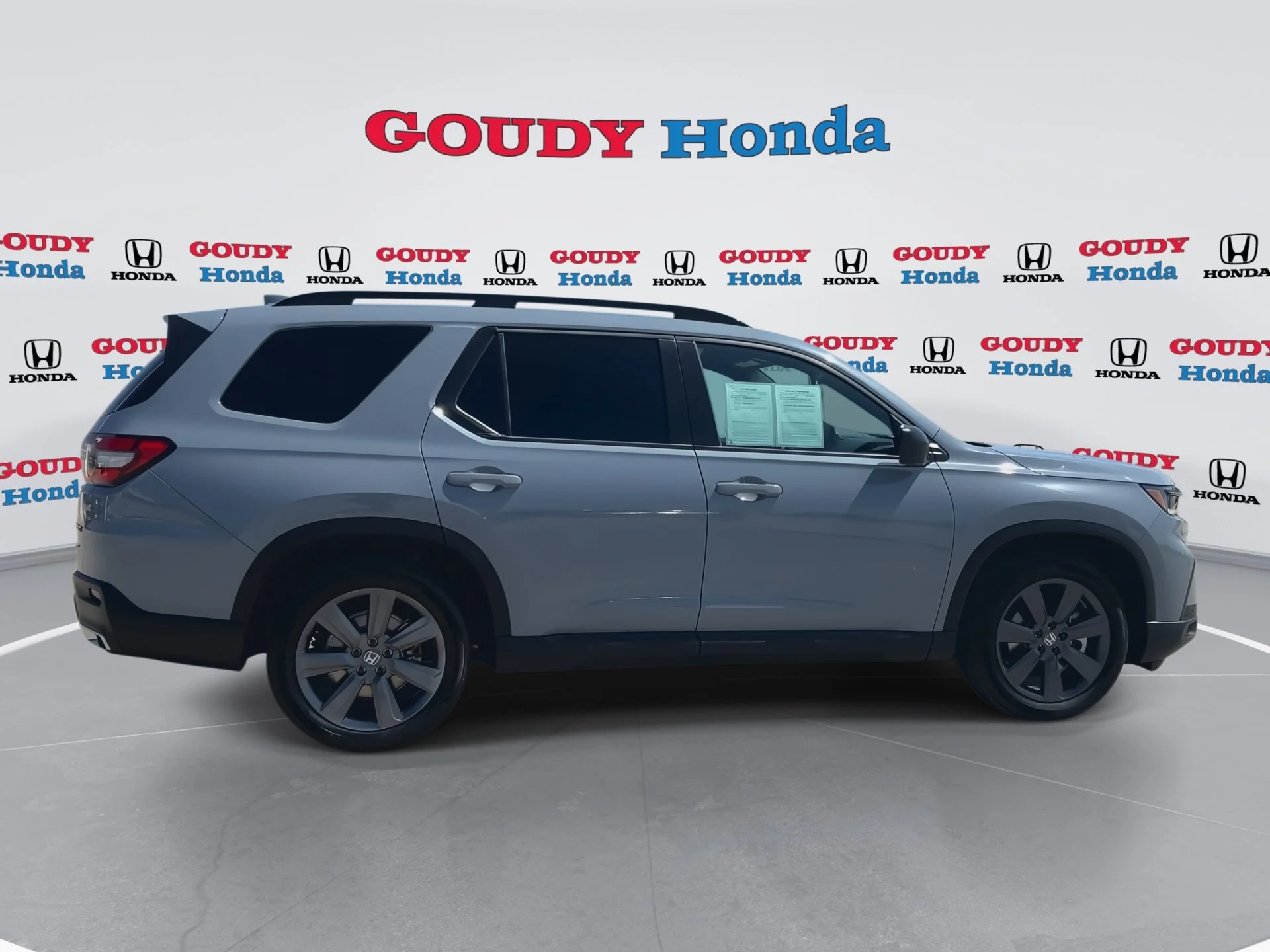 2025 Honda Pilot Sport - Photo 9