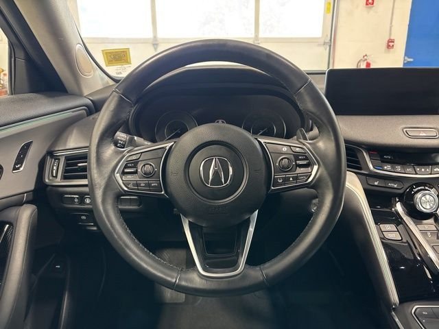 Used 2022 Majestic Black Pearl Acura Technology Package image 14