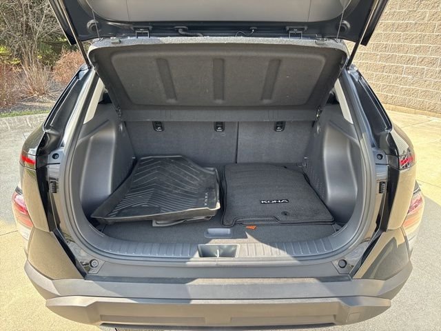 2025 Hyundai Kona SEL - Photo 10