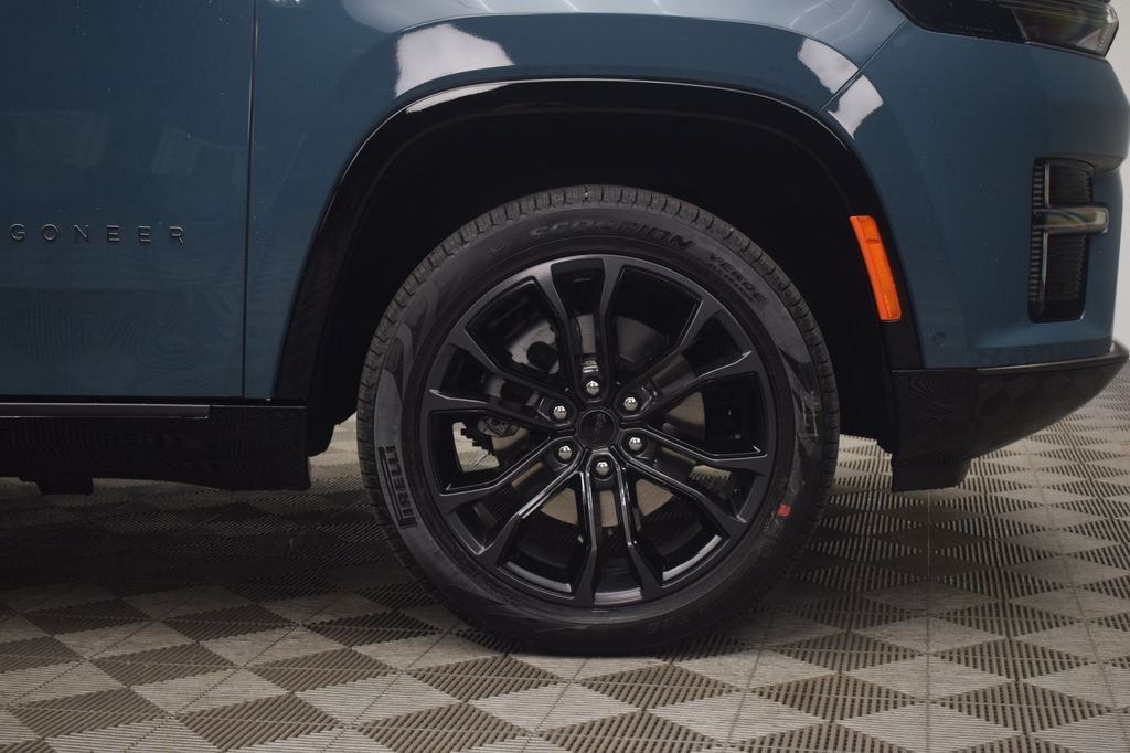 New 2026 Steel Blue Exterior Paint Jeep Summit Reserve image 6