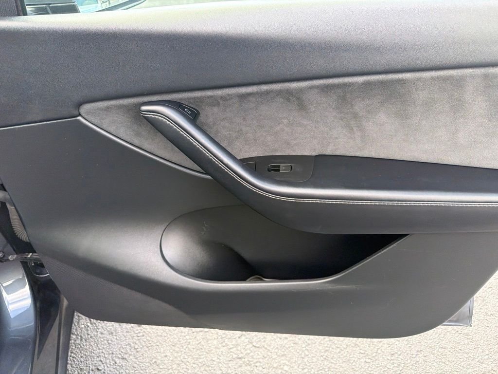 Used 2022 Gray Tesla Long Range image 16