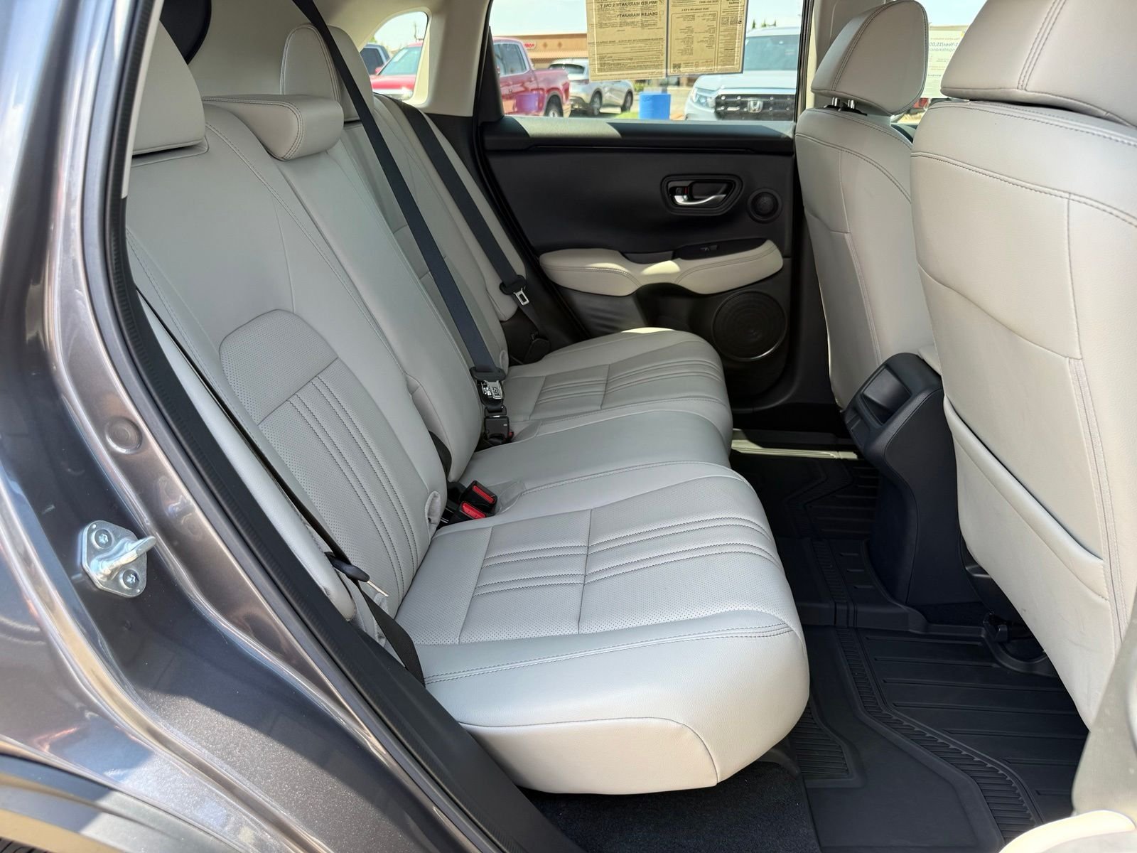 2026 Honda HR-V EX-L - Photo 38