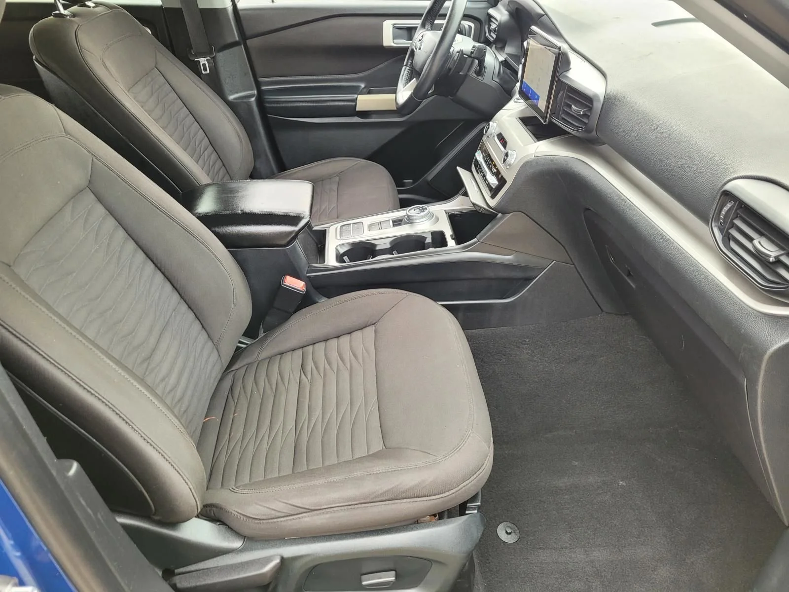 Used 2020 Blue Ford XLT image 10