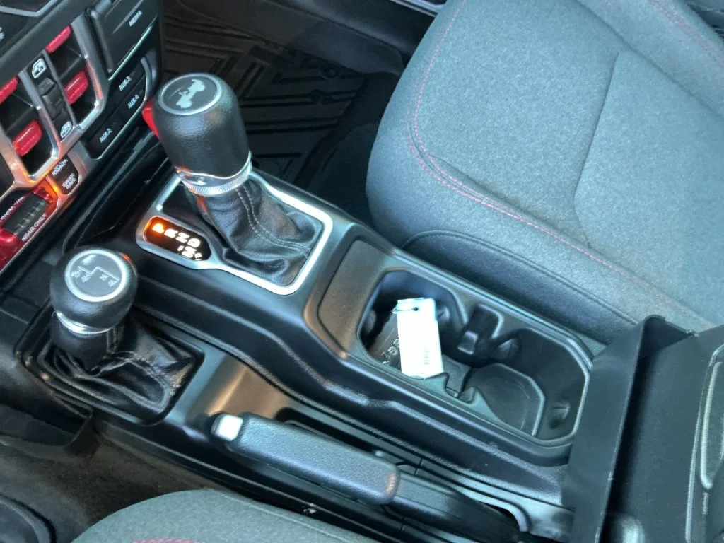 Used 2024 White Jeep Rubicon image 24