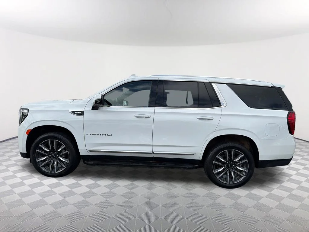Used 2024 White GMC Denali image 8