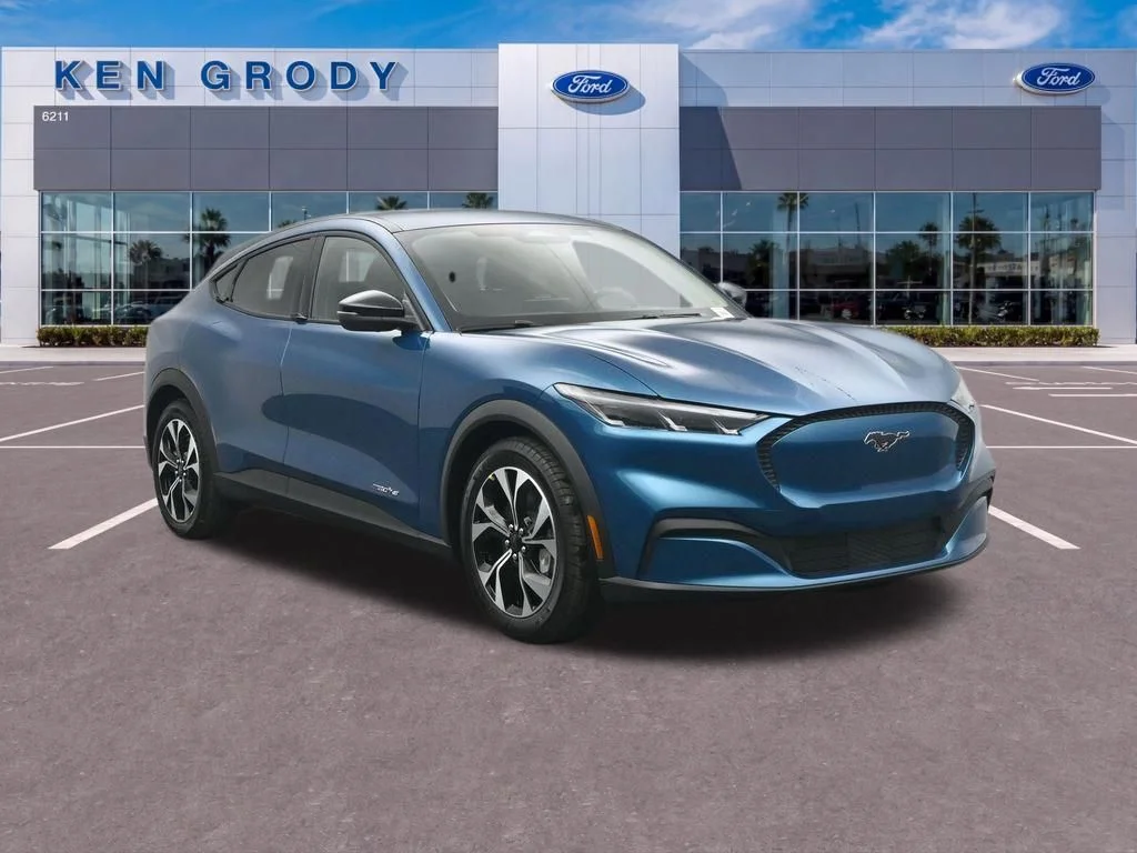 New 2026 Adriatic Blue Metallic Ford Select image 1