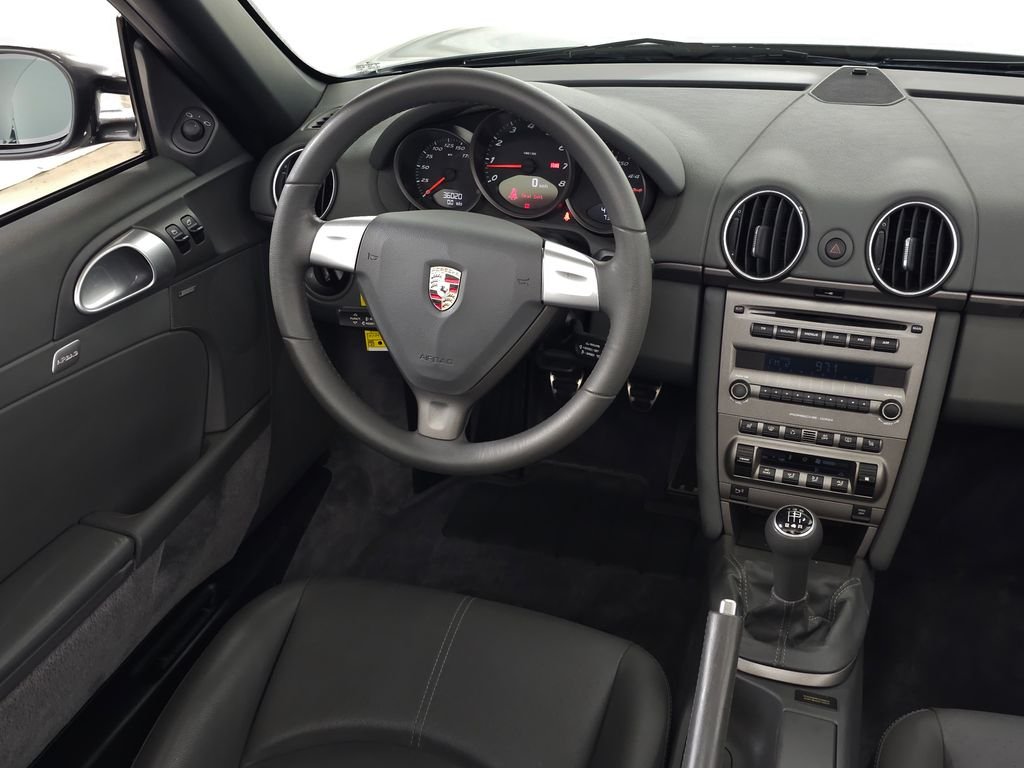 Used 2008 Meteor Gray Metallic Porsche Base image 18