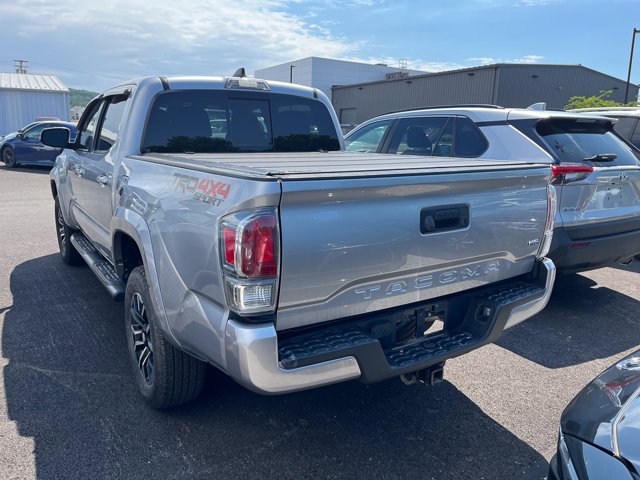 Used 2021 Silver Toyota  image 3