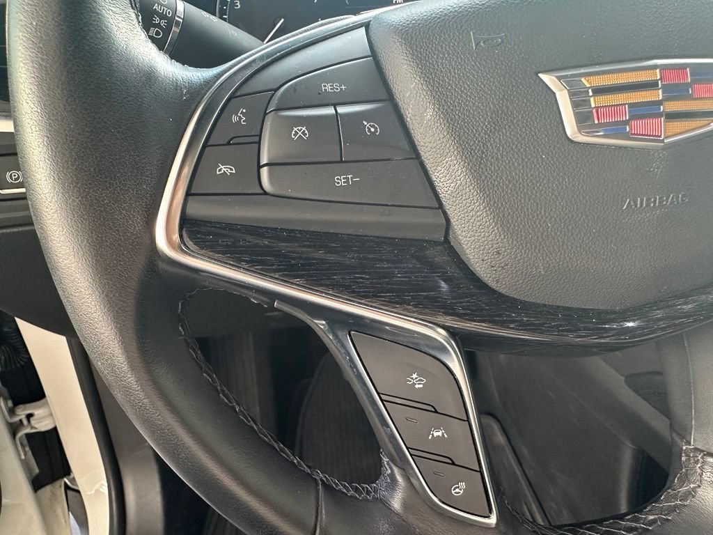Used 2023 Crystal White Tricoat Cadillac Premium Luxury image 18