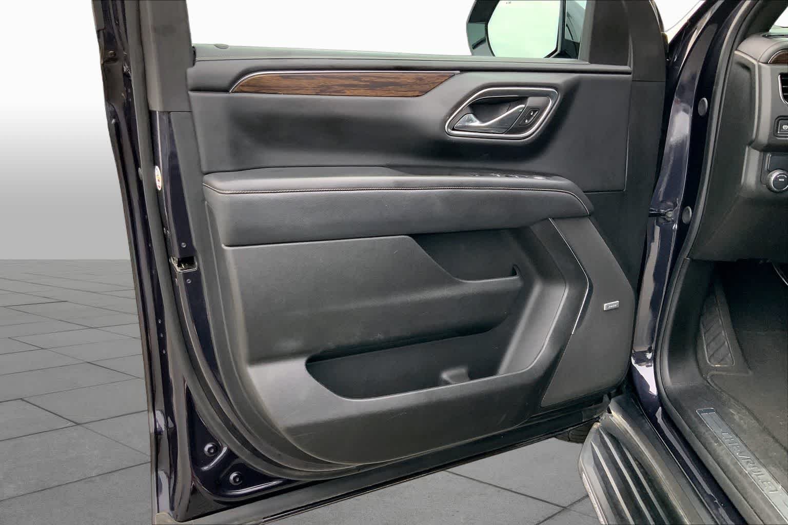 Used 2024 Dark Ash Metallic Chevrolet Premier image 20