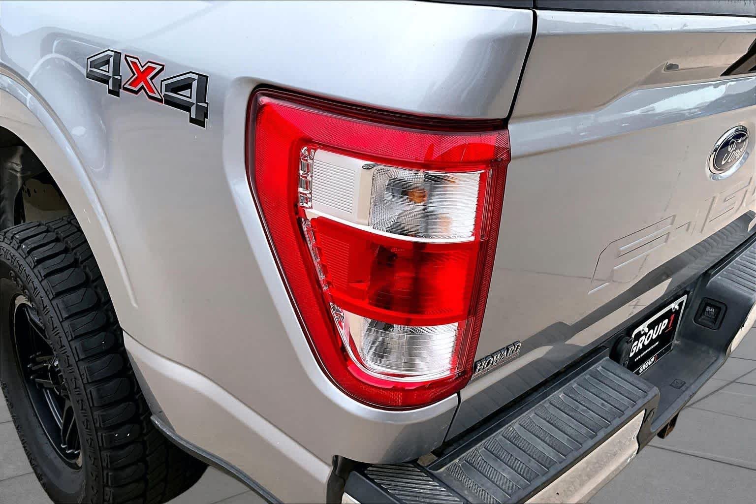 Used 2021 Iconic Silver Ford XL image 11