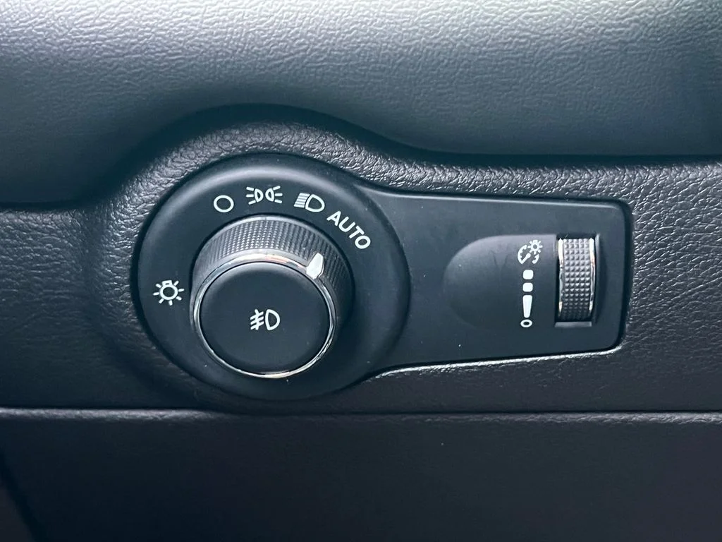 Used 2022 Black Dodge R/T image 19